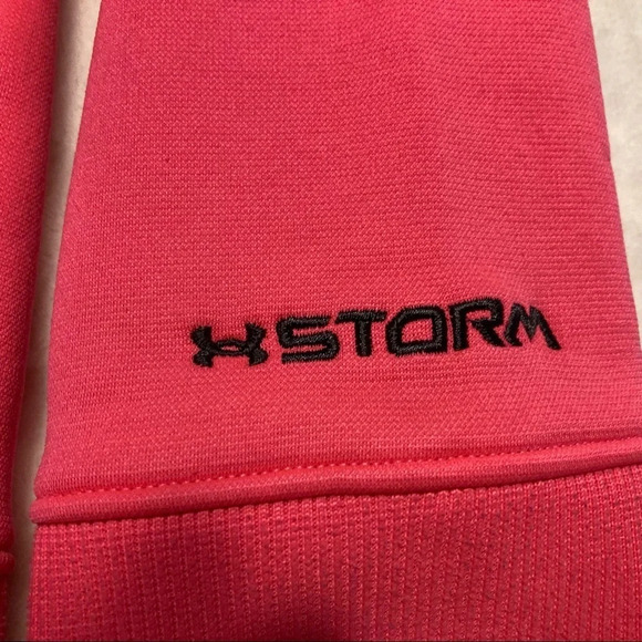 Under Armour Storm Breast Cancer Awareness Hoodie - Picture 13 of 13